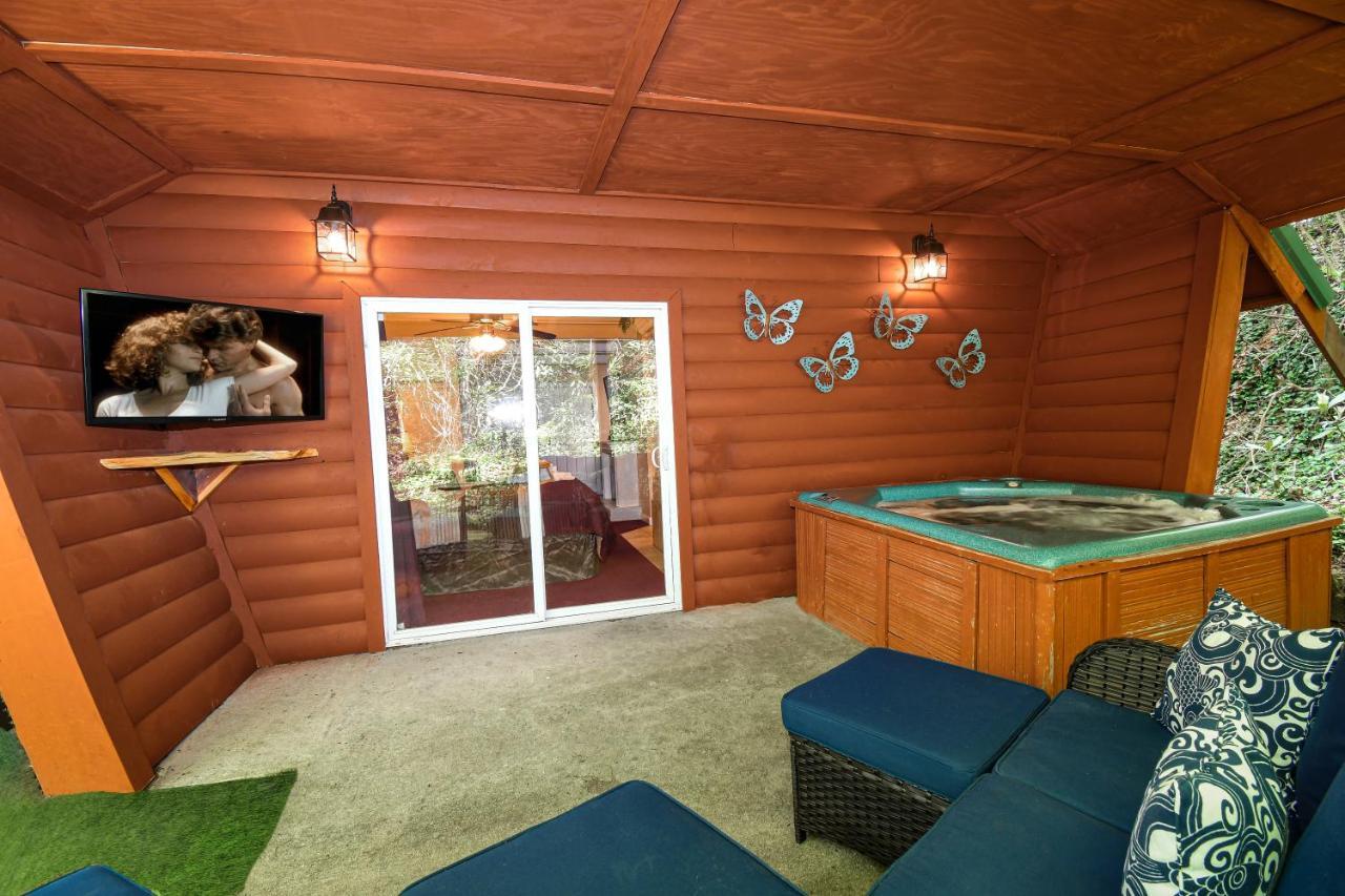 Garden Of Eden Villa Gatlinburg Exterior photo