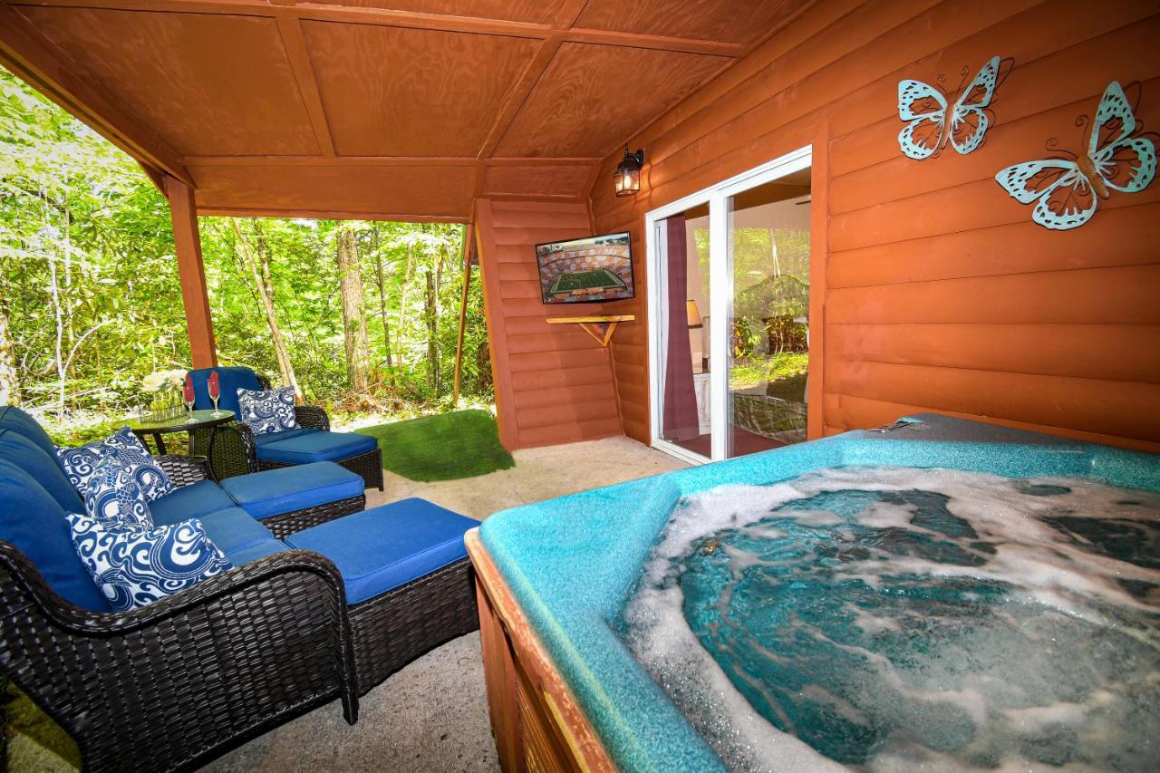 Garden Of Eden Villa Gatlinburg Exterior photo