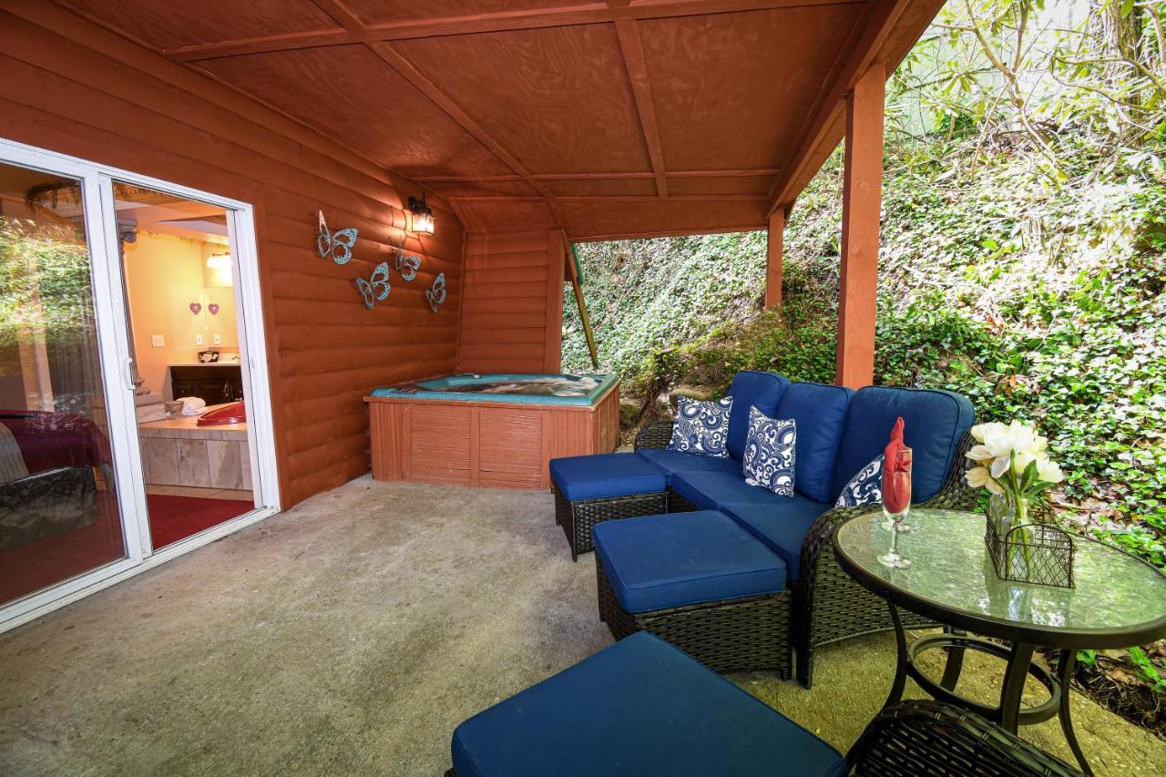 Garden Of Eden Villa Gatlinburg Exterior photo